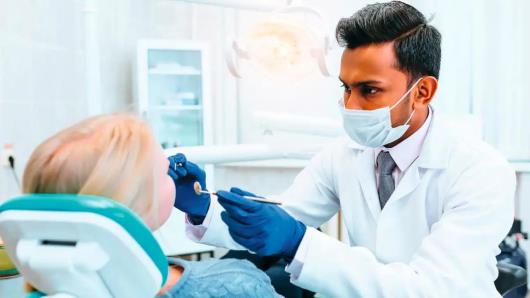 راهکارهای کاهش ترس کودکان از دندانپزشکی کودکان تبریز